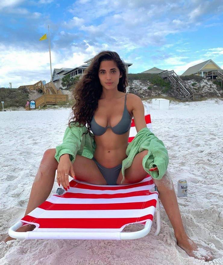 Beautiful Summer Loving Bikini Girls