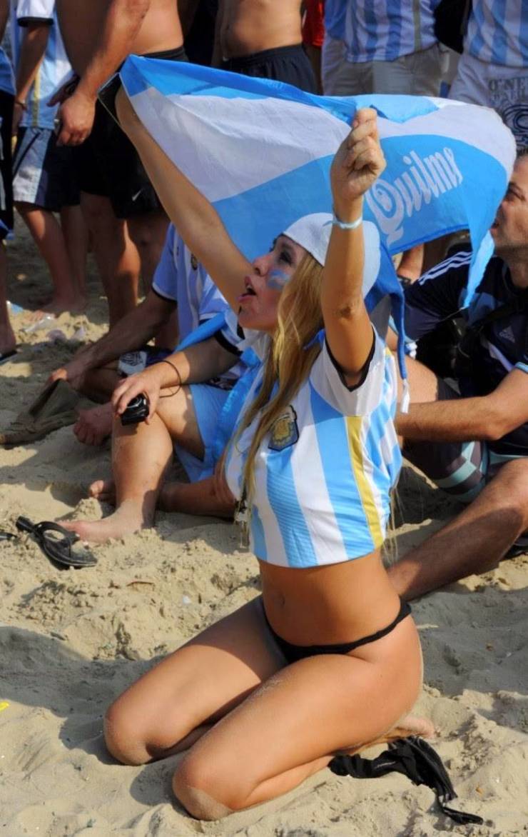 These Football Fans Are Spicy!