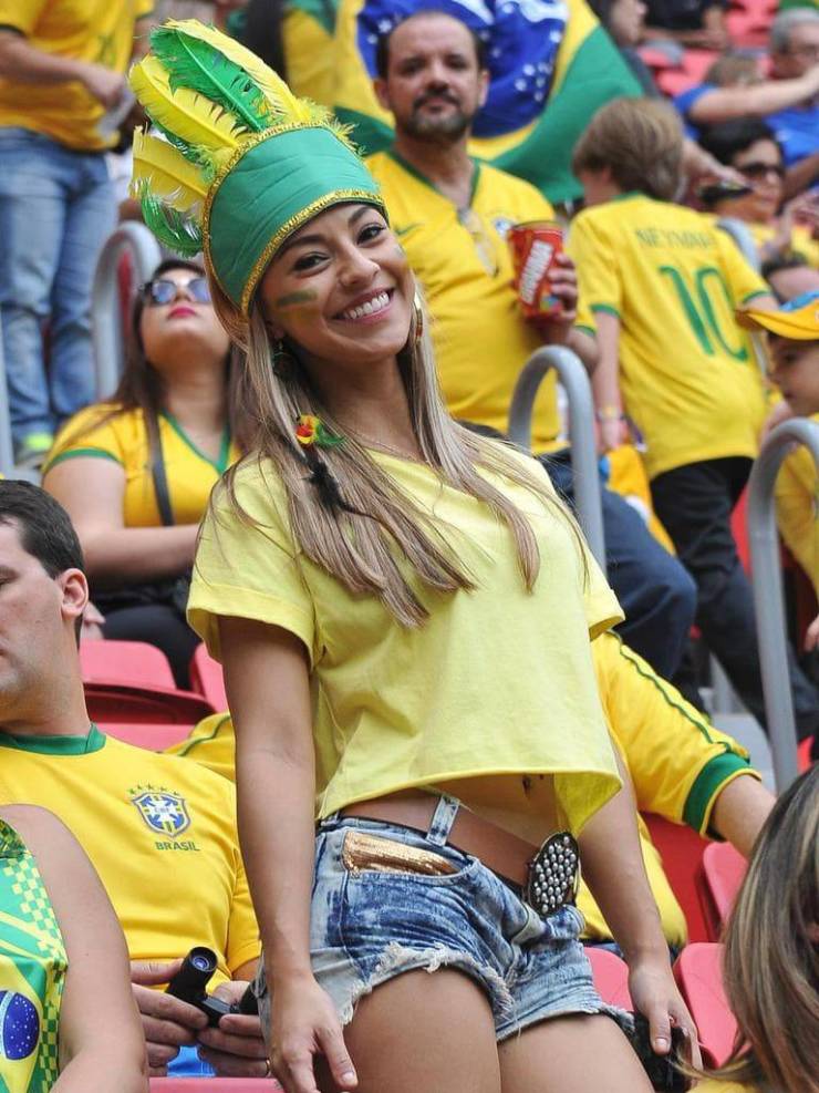 These Football Fans Are Spicy!