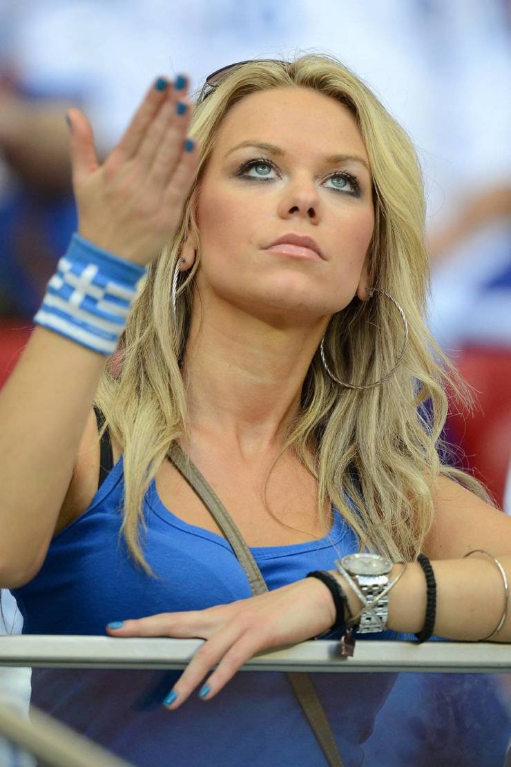 These Football Fans Are Spicy!