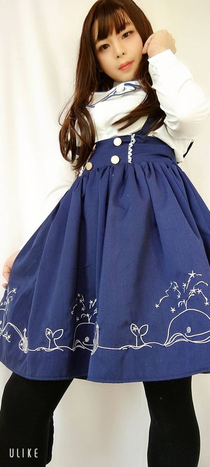 This Cosplayer Girl Is Actually A 30-Year-Old Guy!