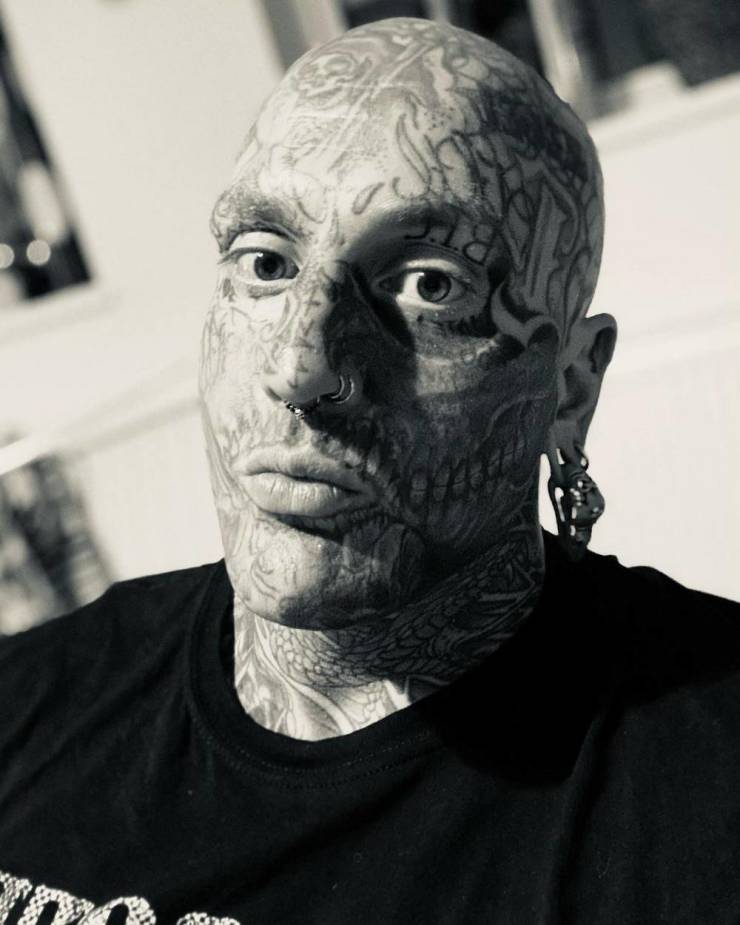 Freaks Who Keep Destroying Their Own Bodies