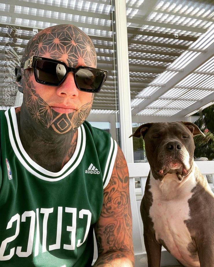 Freaks Who Keep Destroying Their Own Bodies