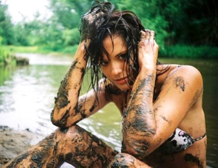 These Girls Are Very Dirty! Literally!