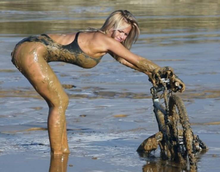 These Girls Are Very Dirty! Literally!