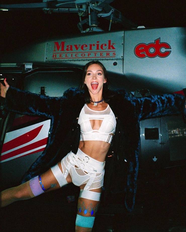 Feeling Festive? These Girls Definitely Are!