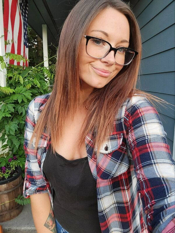 Seductive Brunette Beauties