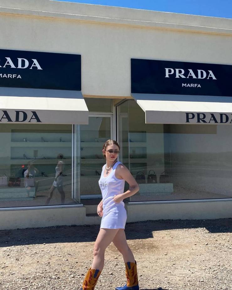 Unibrow Girl Says She’s Getting Cyberbullied On Social Media