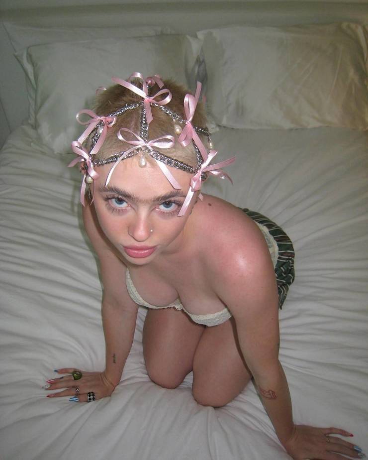 Unibrow Girl Says She’s Getting Cyberbullied On Social Media