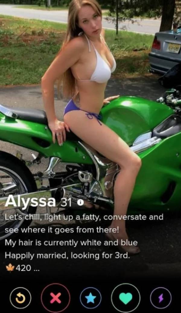 “Tinder” Knows Nothing Of Shame…