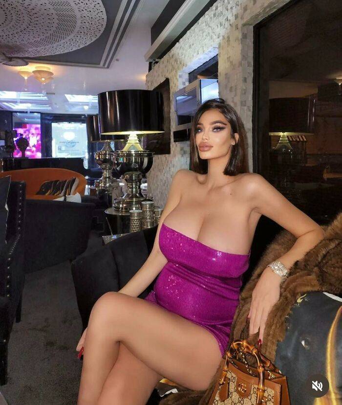 Photoshop Fails: The Most Unbelievable Edits