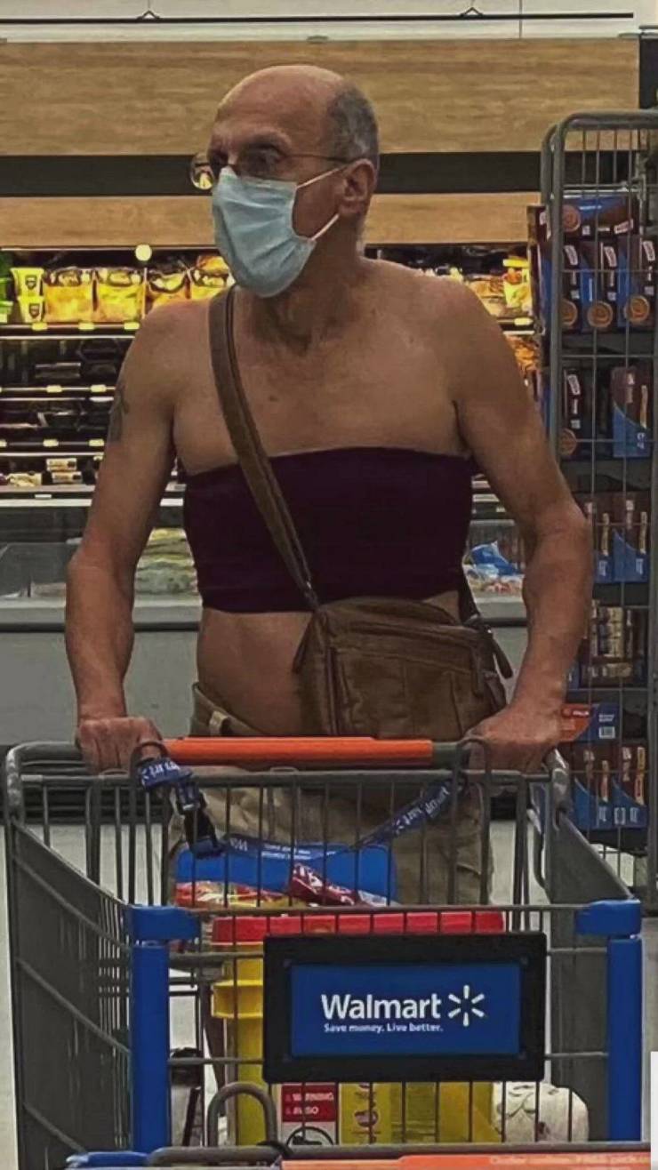 “Walmart” Customers Are Wild…