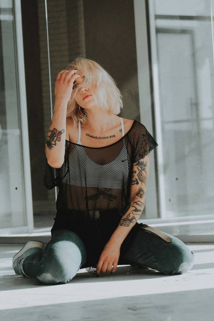 Blondes Coming In Hot!