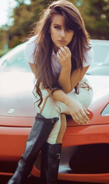 Enzo Ferrari’s Quotes Go Best With Steaming Hot Girls!