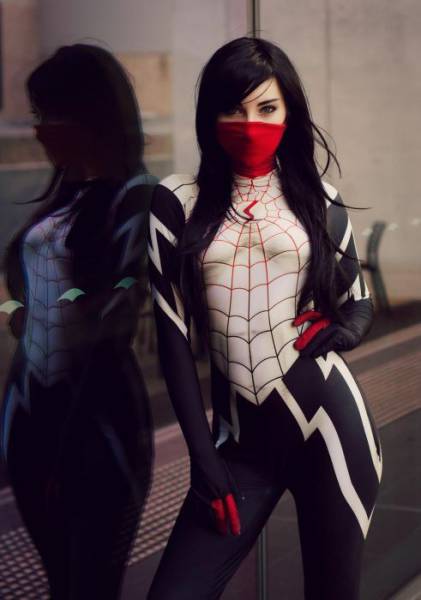 Proper Cosplay Always Involves Proper Bodies