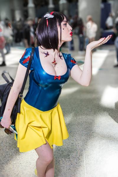 Proper Cosplay Always Involves Proper Bodies