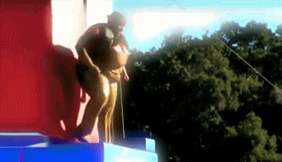 “Total Wipeout” Is Full Of Smashing And Pumping!