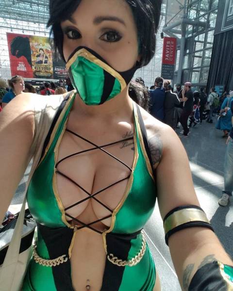 Best Cosplay Is Sexy Cosplay!