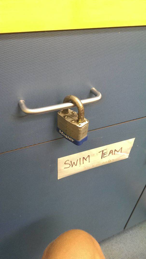 Hilarious Ways Boss-Employee Relationships Flourish