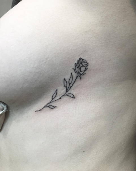Sideboob Tatoo As A New Art Form