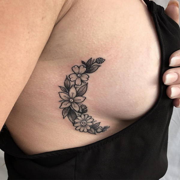 Sideboob Tatoo As A New Art Form