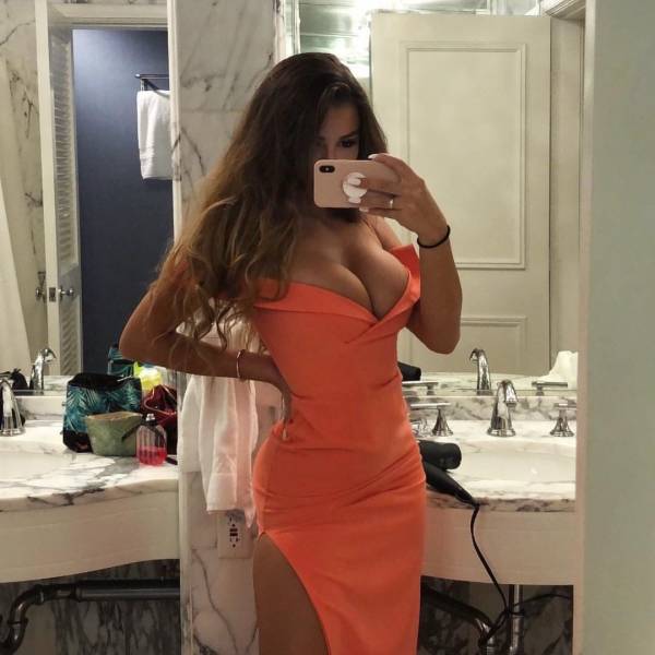 Lookout Boys…Here Come the Babes in Tight Dresses