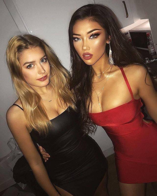 Lookout Boys…Here Come the Babes in Tight Dresses