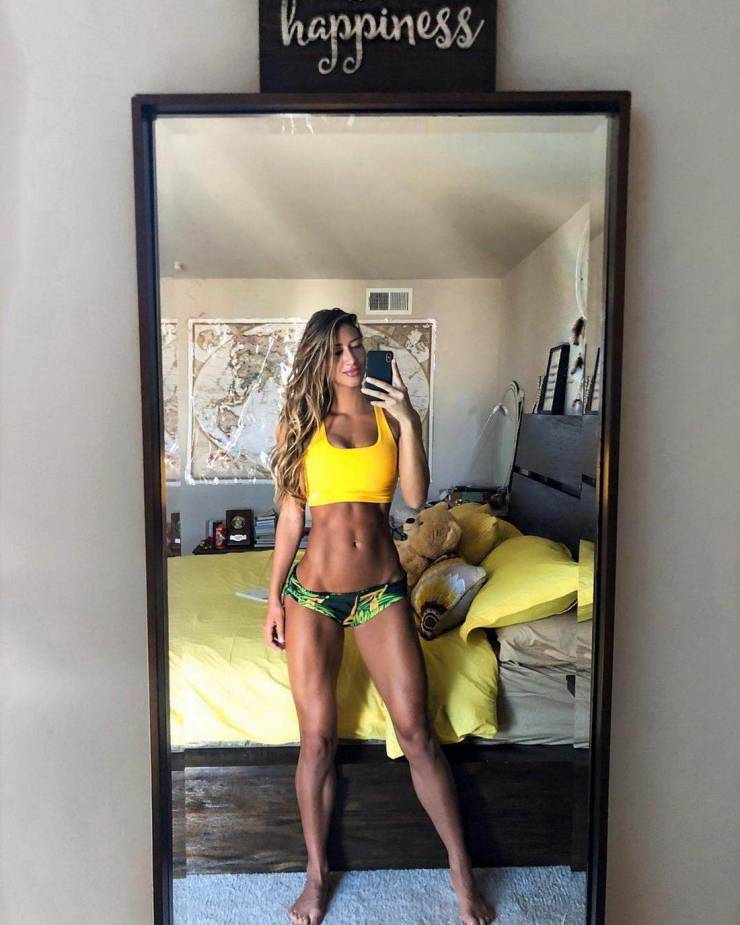 Fit Girls That Are Almost Too Hot To Handle