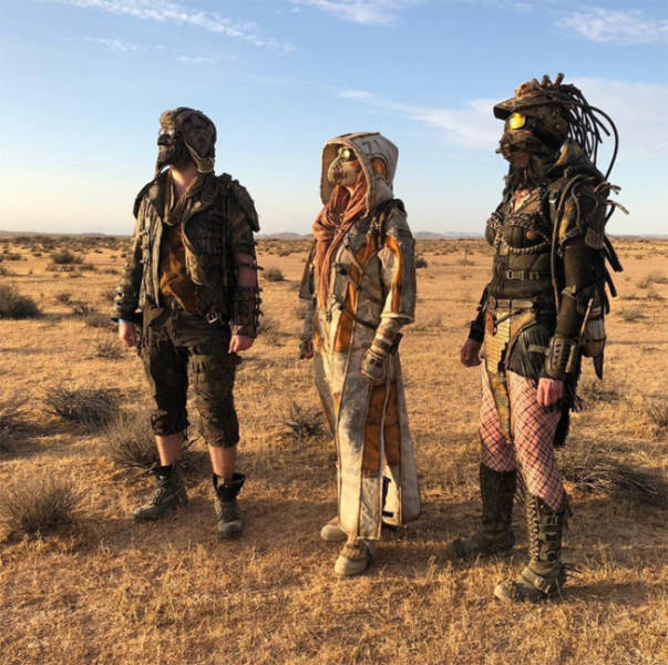 Welcome To “Wasteland”, Where Everything Is From “Mad Max”