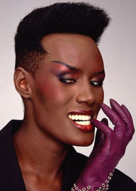 Goddess of Disco - Grace Jones (30 pics + video)