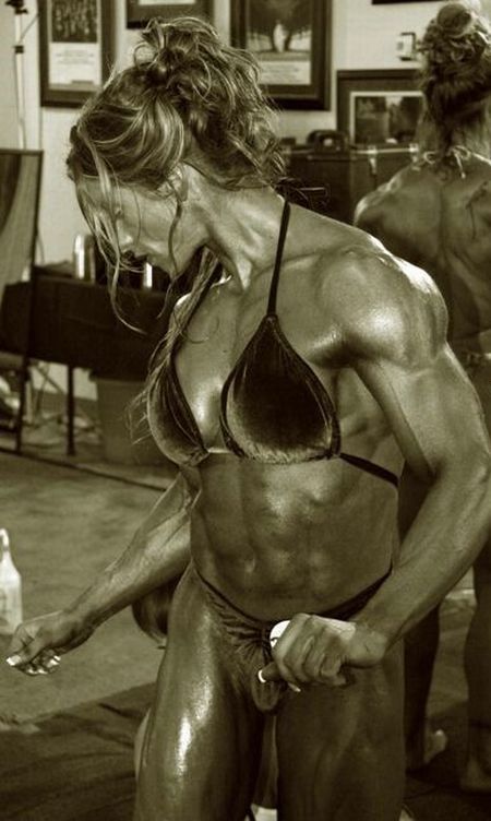 Mountains of muscles (47 pics)