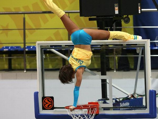 Sexy Russian Cheerleaders. Part 3 (83 pics)