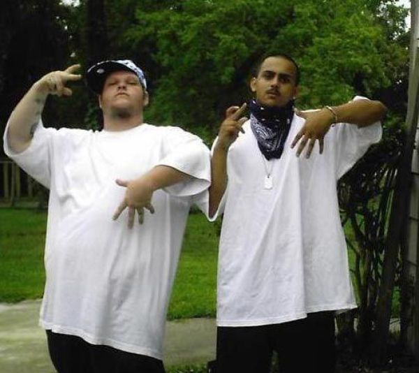 Internet Gangstas… (45 pics)