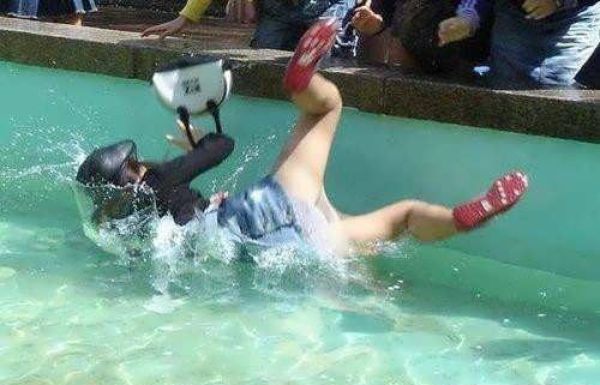 Funny ‘Oops’ Selection (43 pics)