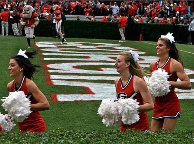 Georgia Cheerleader Gets Buff