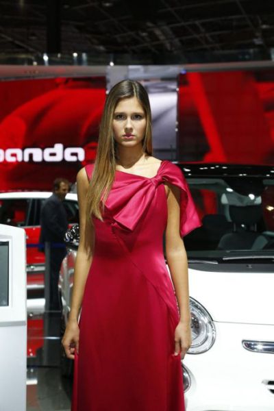 The Lovely Girls of the Paris Motor Show 2012