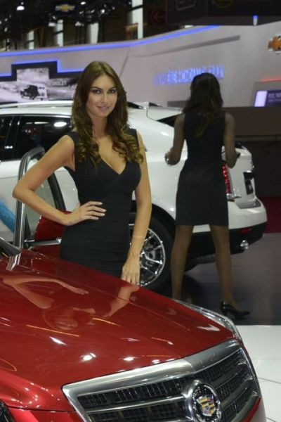 The Lovely Girls of the Paris Motor Show 2012