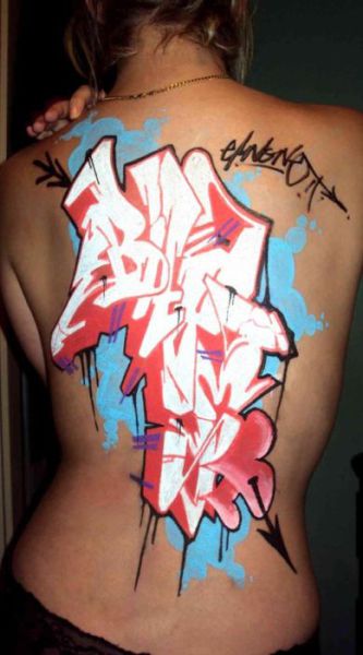 Girls with Graffiti Body Art