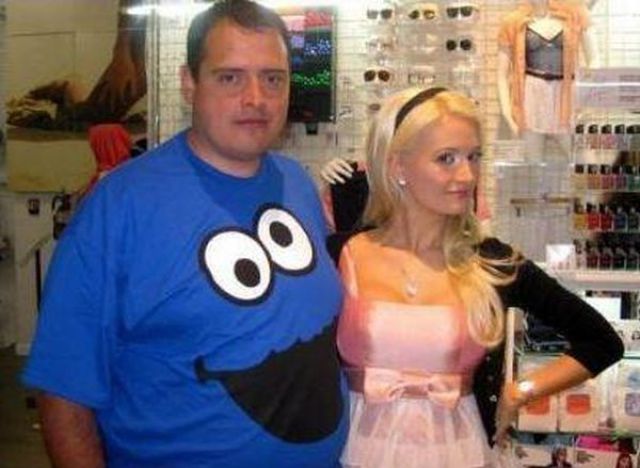 T-Shirts Create Hilarious Boob Photobombs