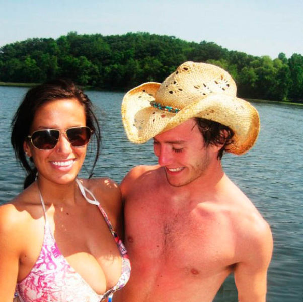 Boobs Can Make It Hard for People Not to Stare