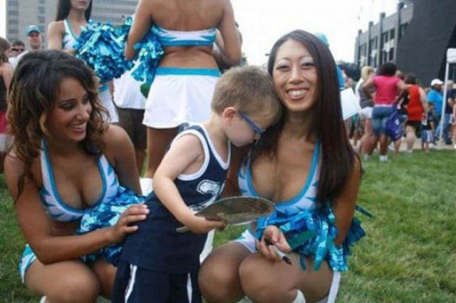 Boobs Can Make It Hard for People Not to Stare