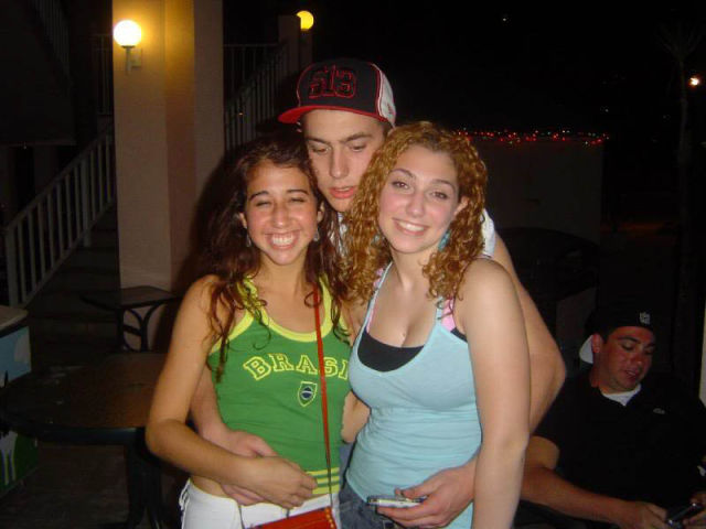 Boobs Can Make It Hard for People Not to Stare