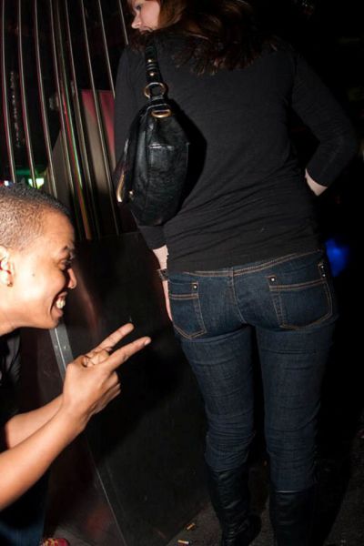 Men Just Can’t Help BUTT Stare