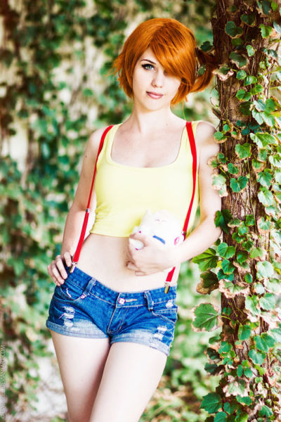 Cosplay Makes Hot Girls Even Hotter