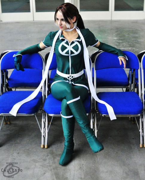 Cosplay Makes Hot Girls Even Hotter