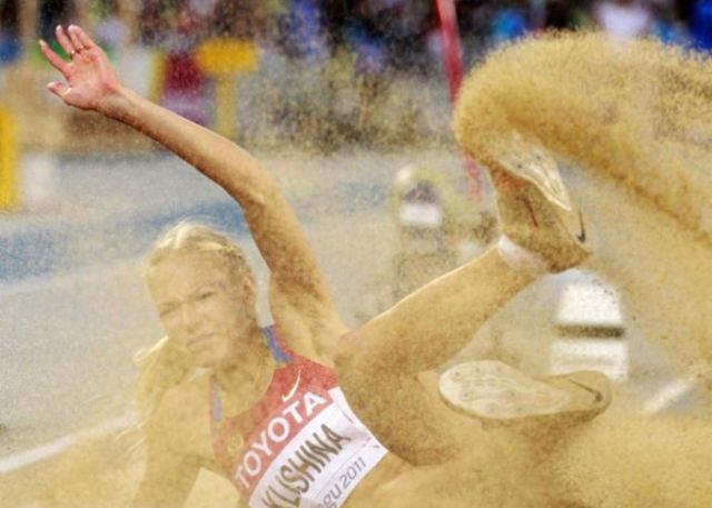 A Cute Blonde Bombshell who Is a Serious Sports Athlete
