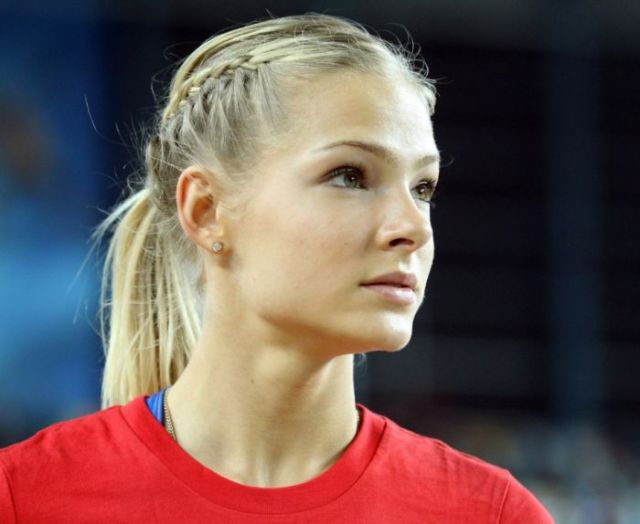 A Cute Blonde Bombshell who Is a Serious Sports Athlete