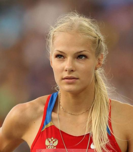 A Cute Blonde Bombshell who Is a Serious Sports Athlete