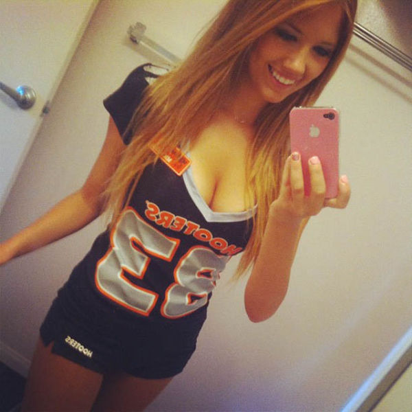 Hot Hooters Girls Have Some Fun During Break Times
