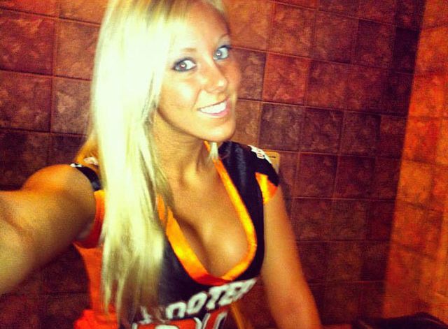 Hot Hooters Girls Have Some Fun During Break Times